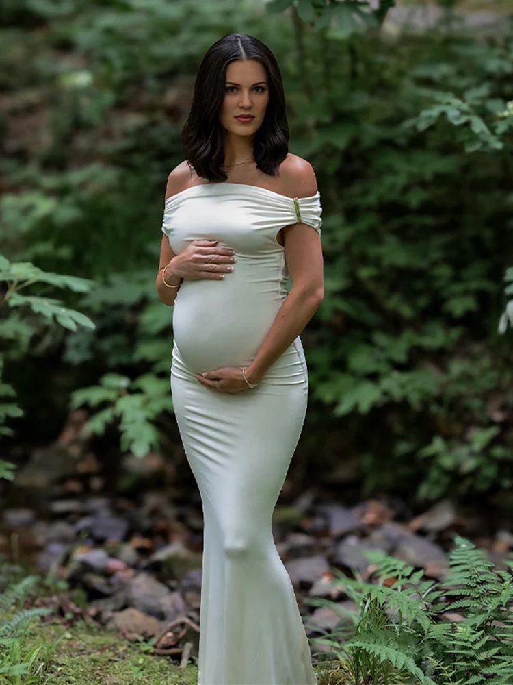 Maternity Dresses Photoshoot W - Photography Club recension och pris
